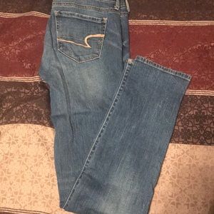 *IN GREAT CONDITION* American Eagle Skinny’s Sz 8!